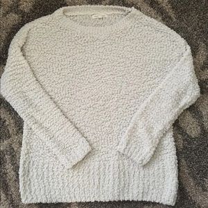 Stevie Hender #shopstevie cream cozy sweater